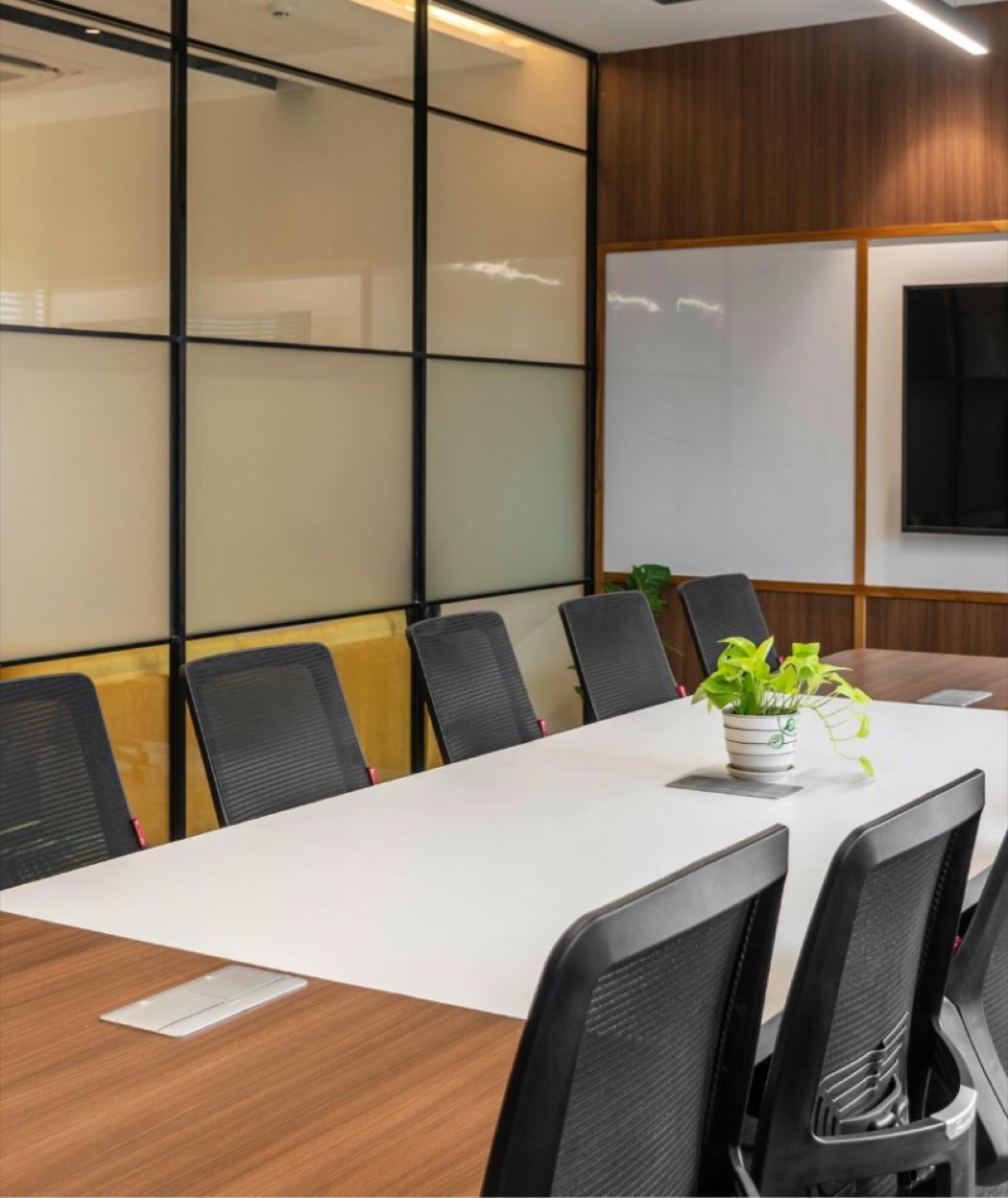 Office Furniture Customization